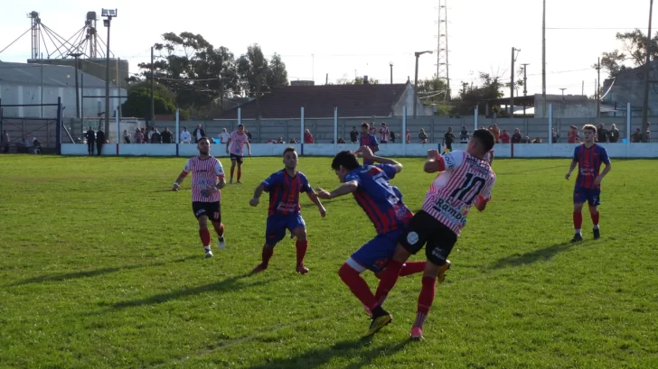 Sancayetanenses a la punta