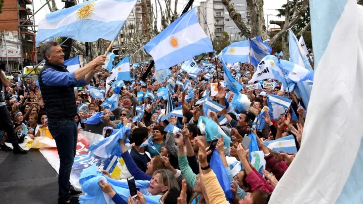 Macri y Vidal volvieron a hacer campaña juntos: “Acá no hay choripán, hay convicciones”