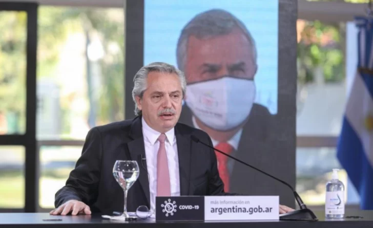 Alberto Fernández anunció la restricción de circulación por 14 días en 18 provincias