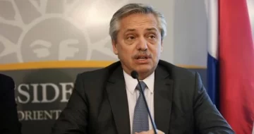 Alberto Fernández suspendió su viaje a Europa para terminar de definir su Gabinete