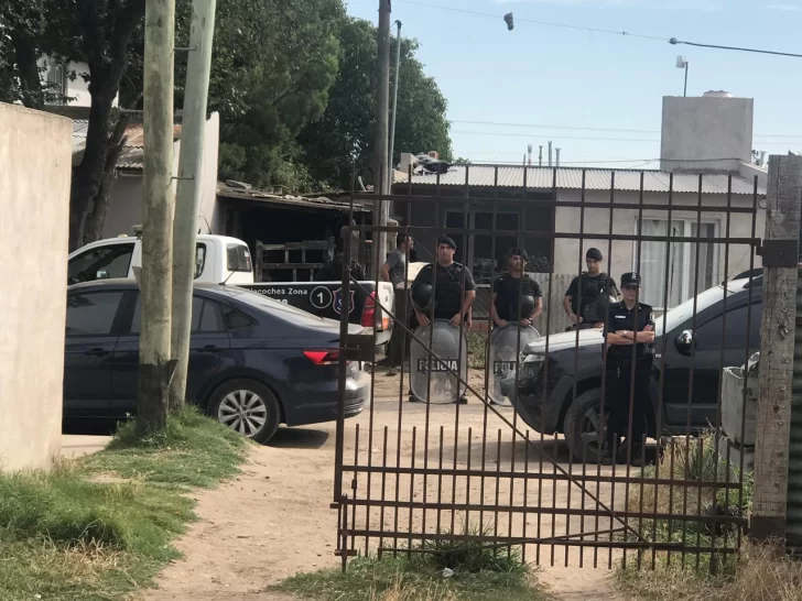 Secuestraron numerosa cantidad de autopartes en un desarmadero