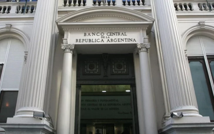 Los bancos no operarán el 24 y el 31 de diciembre por “invitación” de BCRA
