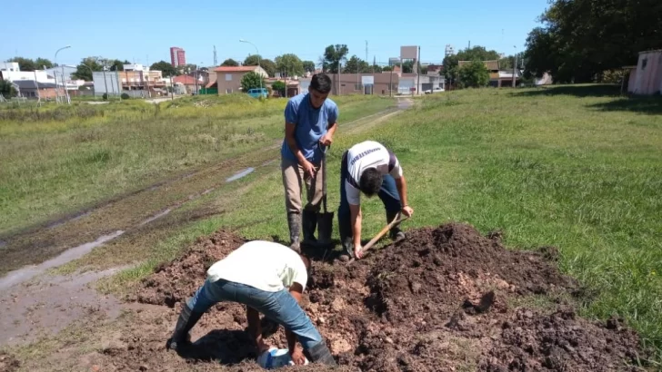 Deja de funcionar el pozo 13 para reparar un caño maestro