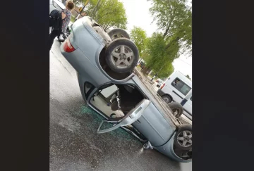 Necochenses heridos tras un vuelco en ruta 88