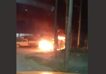 Se incendió un utilitario