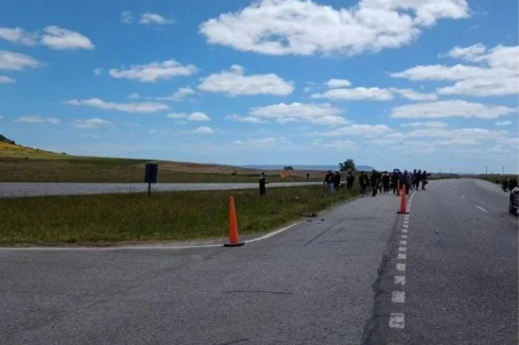 Falleció un motociclista al chocar contra un vehículo en la ruta 226