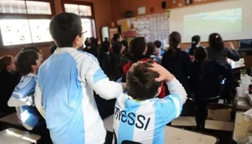 Escuelas permitirán que los alumnos miren los partidos del Mundial