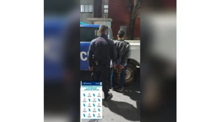 Entró a robar a un kiosco, pero un cliente lo persiguió y lo retuvo hasta que llegó la policía