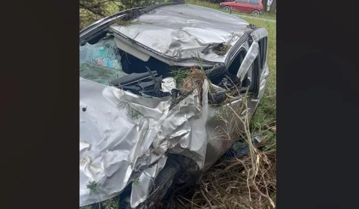 Un vecino murió al despistar y chocar contra un árbol en la ruta 86