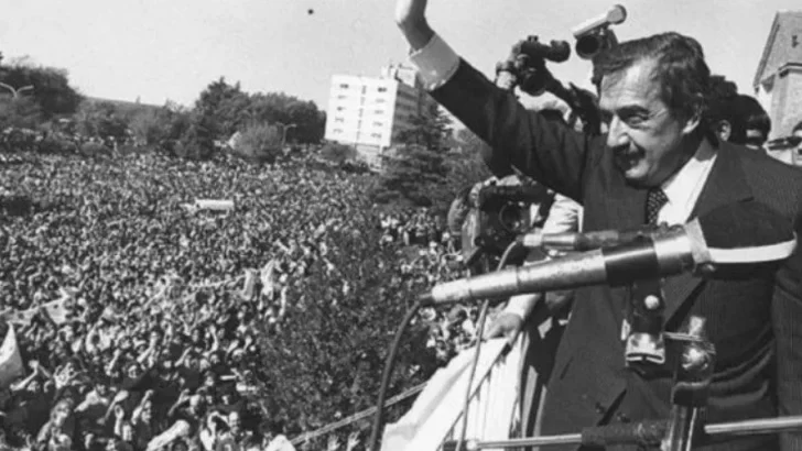 Hace 39 años la Democracia volvía a la Argentina