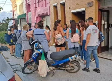 Docentes municipales rechazaron la propuesta del Ejecutivo por incentivo y conectividad