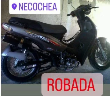 Le roban la moto y le piden dinero a cambio de información