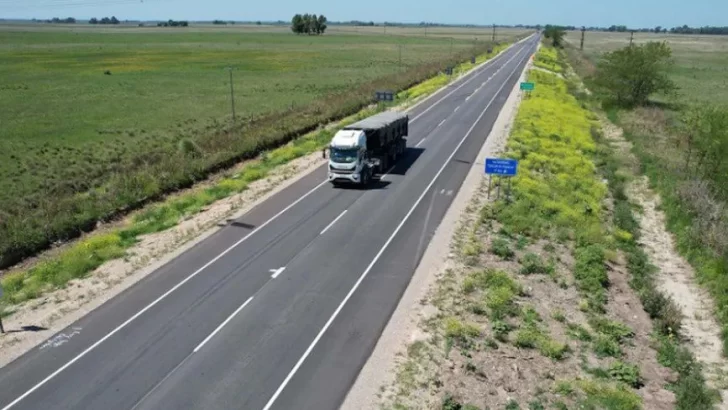 Restringen la circulación de camiones en rutas de la provincia