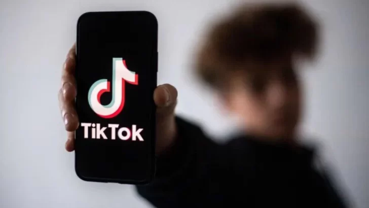 El peligroso reto viral de TikTok que alerta a los padres