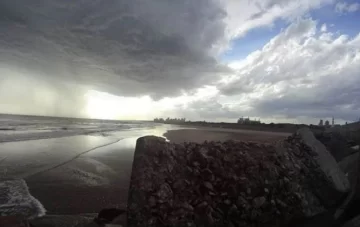 Domingo pasado por agua. Se esperan tormentas fuertes