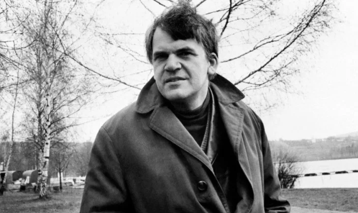 A los 94 años murió el escritor Milan Kundera