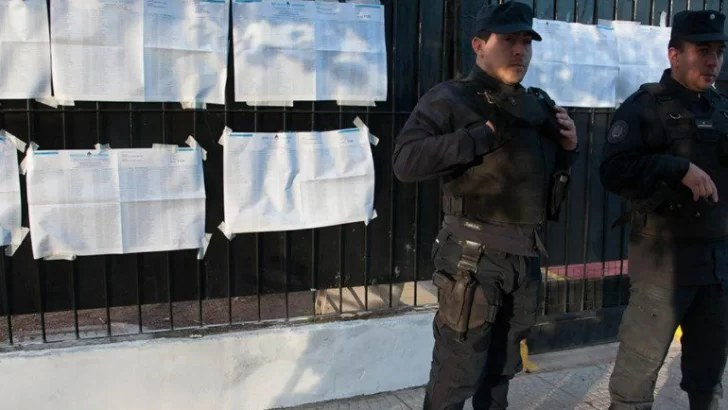 Alrededor de 130 policías estarán afectados mañana al operativo de la elección