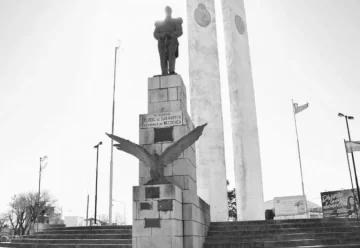 En 1962 se inauguraba el monumento a San Martín, conocido como la rotonda