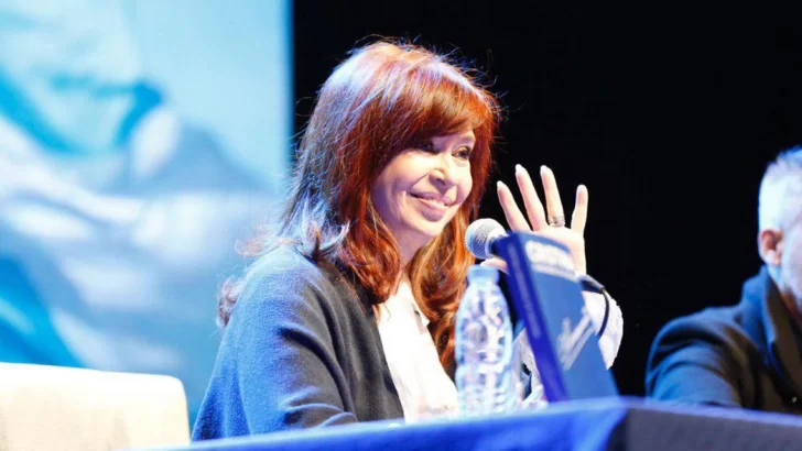 La denuncia de Nisman contra Cristina Kirchner, entre pujas políticas y cambio de manos