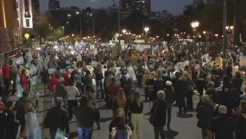 Vigilia en Tribunales a la espera de la decisión de la Corte Suprema sobre los tres jueces removidos