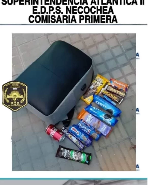 Detienen a cinco menores por robar golosinas