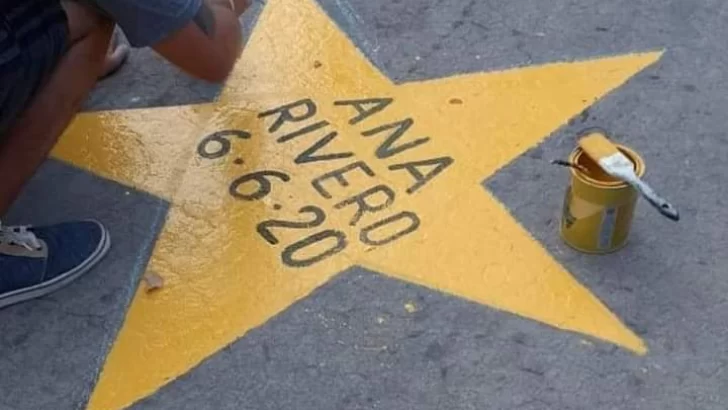 Repintaron la estrella amarilla, a un año del accidente que provocó la muerte de Ana Rivero