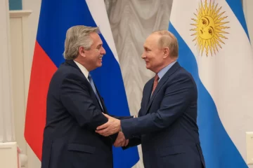Fernández a Putin: “Le pedimos a Rusia que ponga fin a las acciones emprendidas”