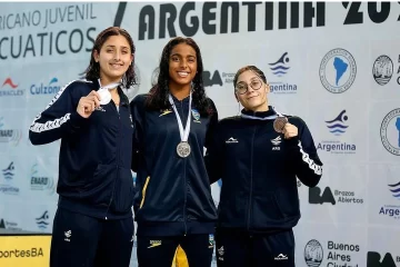 Domingo de bronce para Angiolini: Guadalupe fue 3ª en los 50 metros mariposa y sumó su segundo podio sudamericano