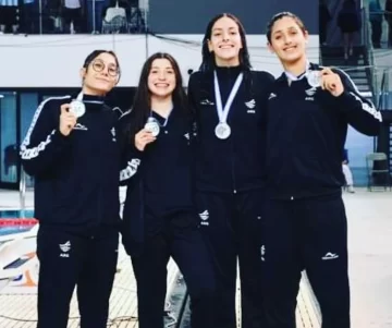 Guadalupe Angiolini integró la posta subcampeona en el primer día del Sudamericano Juvenil