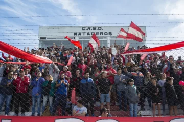 ¿Fútbol local sin público visitante?