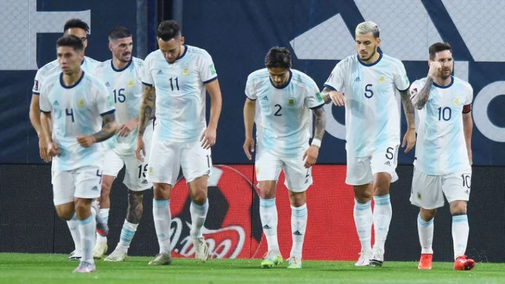 La selección argentina se mide ante Bolivia en la altura de La Paz: hora, TV y formaciones