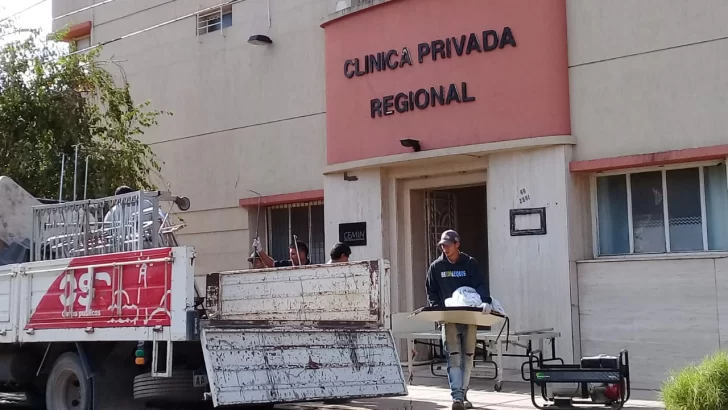 Trasladan elementos de la ex Clínica Regional al hospital Ferreyra