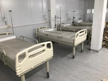 Donaron diez camas para el Hospital Modular