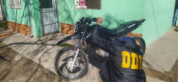 Encuentran una moto que había sido robada frente al Casino