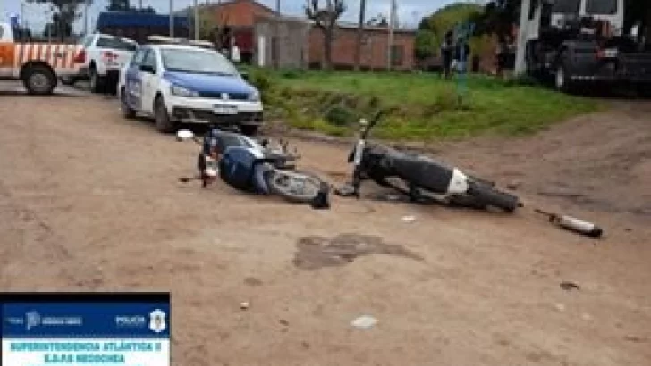 Tres hospitalizados tras accidente de motos en Quequén