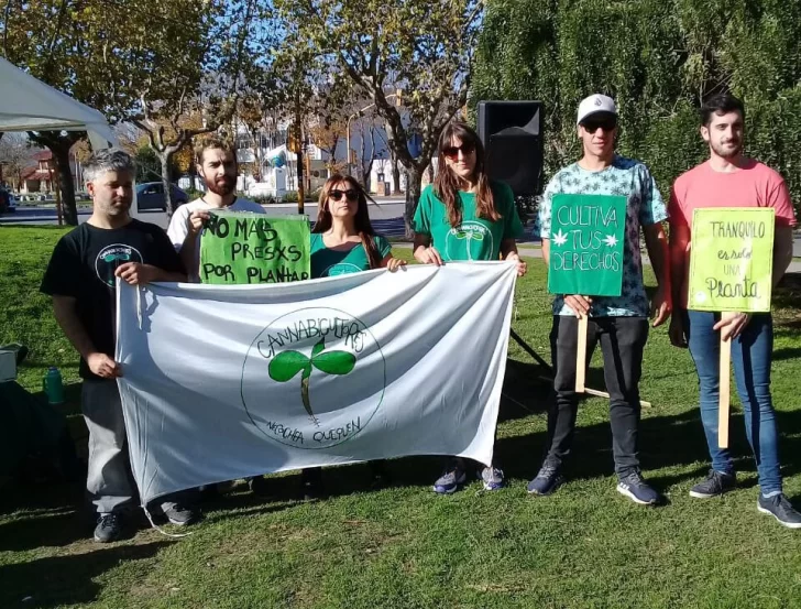 Necochea también tuvo su “Marcha Mundial de la Marihuana”