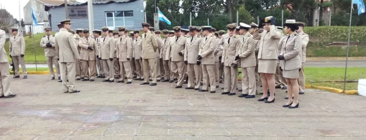 Acto por el aniversario de al Prefectura