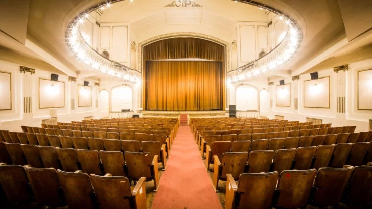 Cumple 91 años el Cine Teatro París