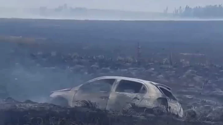 El incendio en ruta 86 se produjo por la caída de un poste de luz. Dos dulcenses debieron ser internadas