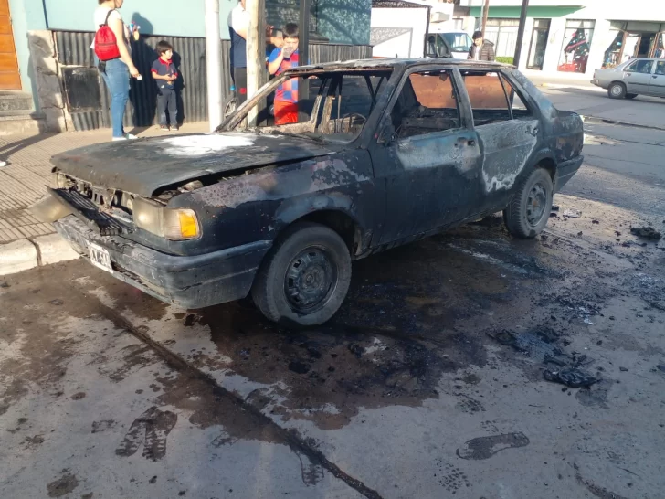 Se incendió un vehículo en 72 y 63