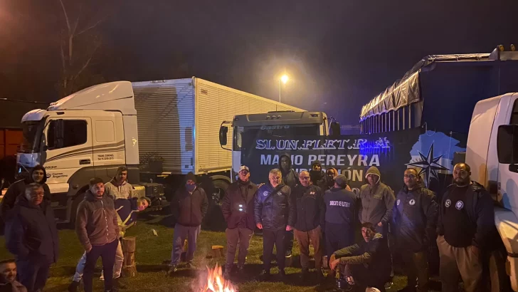 Comenzó el paro de los fleteros: Puerto Quequén sin actividad