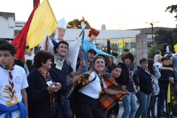 La Invasión de Pueblos Vuelve a Necochea