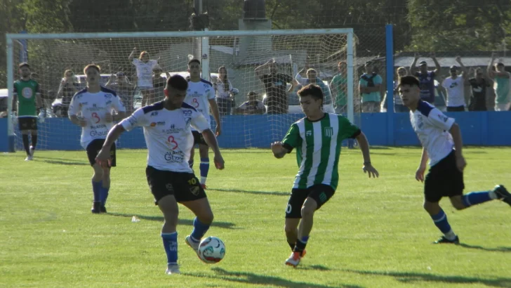 Independiente de San Cayetano sigue líder y Rivadavia gana el clásico necochense