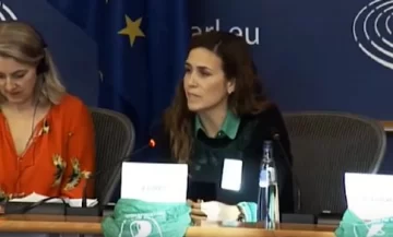 Jimena López disertó en Bruselas