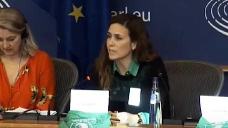 Jimena López disertó en Bruselas