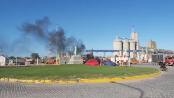 Tras reunirse con el presidente del Consorcio, pescadores levantaron el acampe de la banquina