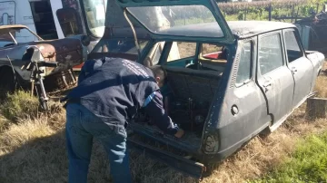 Clausuraron dos “chacaritas” que vendían metales con timbrado policial