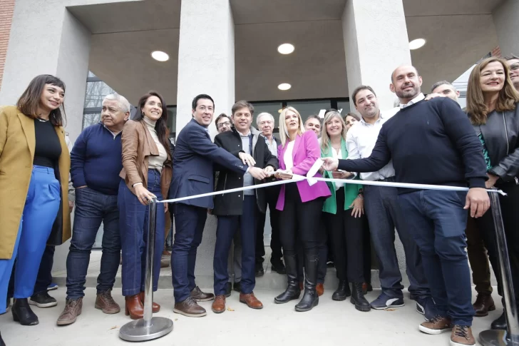 Kicillof inauguró la primera Casa de la Provincia en territorio bonaerense