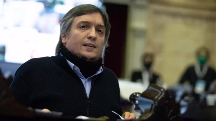 Máximo Kirchner renunció a la presidencia del bloque oficialista por “no compartir la estrategia” del Gobierno con el FMI
