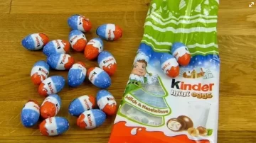 Bromatologia recomienda no consumir los Kinder mini egg